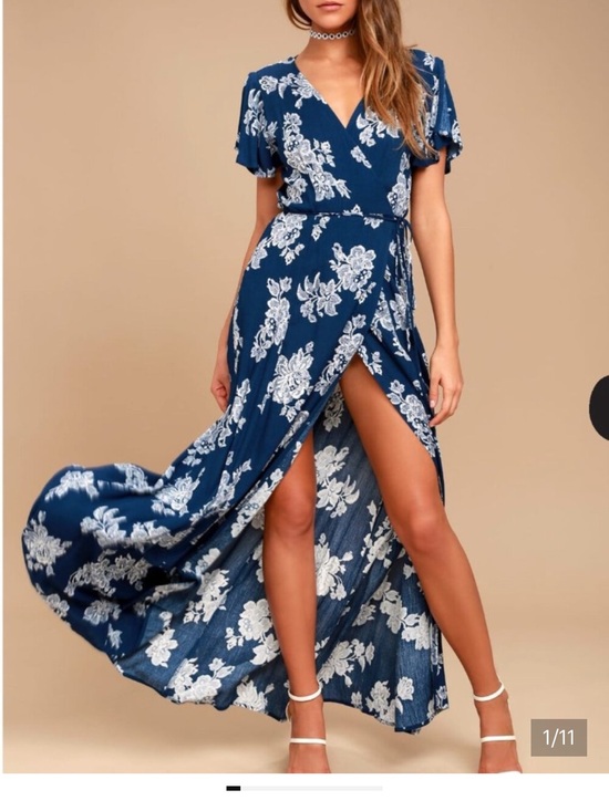 Lulus Dresses & Skirts - Lulu's Navy Blue Floral Maxi Dress with White Lace Print